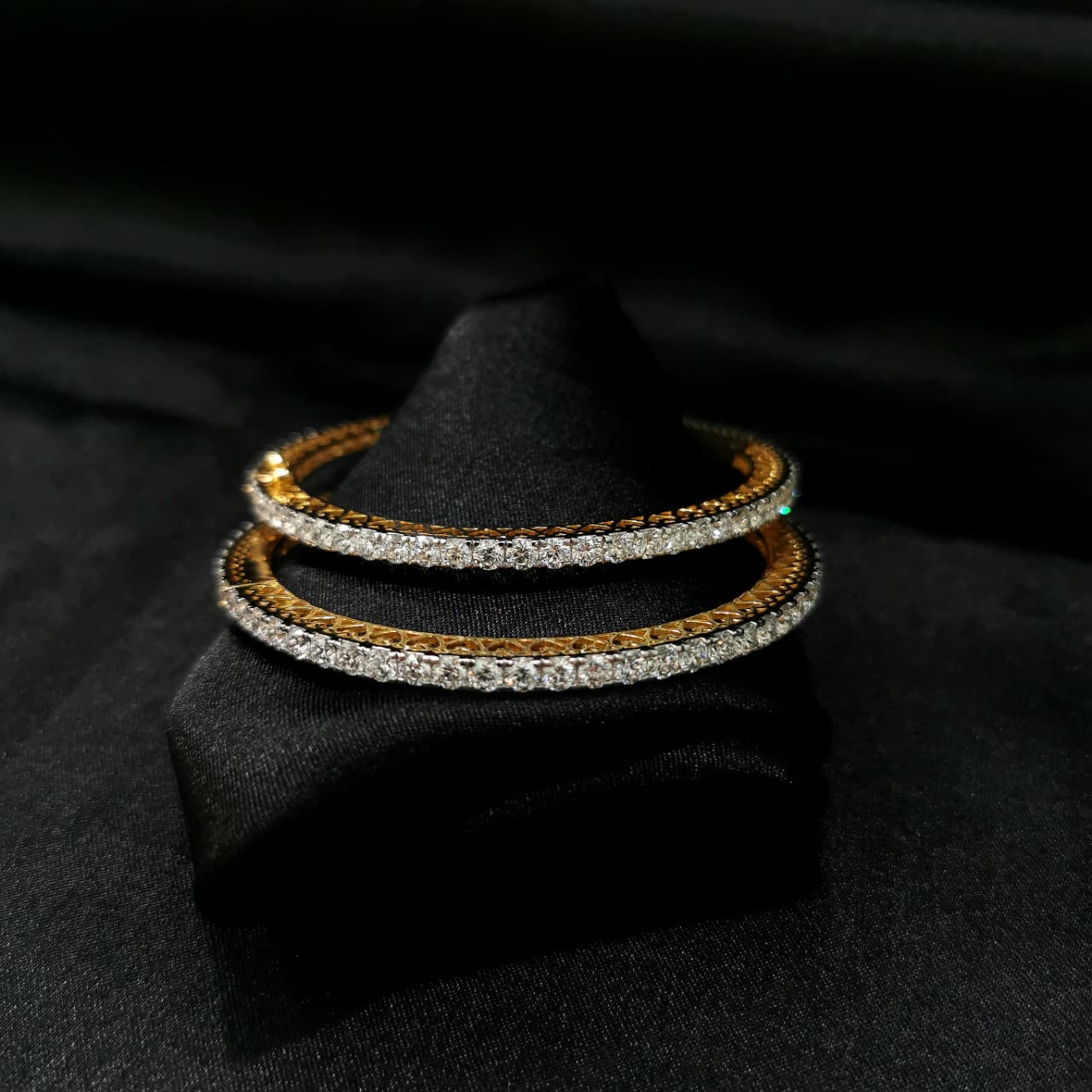 Single Line Bangles